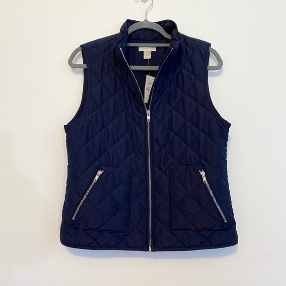 LOFT Jackets & Blazers - 💝💙NWT LOFT Quilted Vest Navy Blue